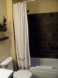 Spacious 3 BR, 2 BA Patio Home By Park in Quiet Neighborhood in Tucson, AZ (Photo 6 of 7)