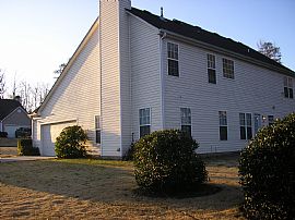 Quiet 4 Br, 2.5 Ba House with Beautiful Interior in Loganville, GA (Photo 2 of 5)