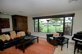 Upscale Naples Property - Walk to Beach and Shopping in Naples, FL (Photo 2 of 10)