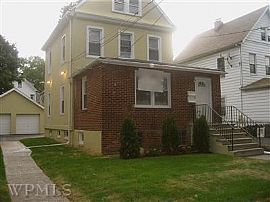 Large 1 Bedroom with Apartment with Attached Renovated Attic in Mount Vernon, NY