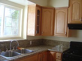 Newly Remodeled 4 BR, 2.5 BA House in Awesome Location  in Woodland Hills, CA (Photo 6 of 6)