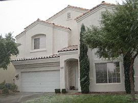 Prestigious 4 Bedroom Seven Hills Pool Home  in Henderson, NV