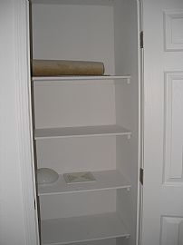 Charming 3 Br, 2 Ba Apartment with 2 Car Garage in Duplex  in Lake Elsinore, CA (Photo 7 of 8)