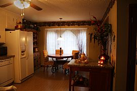 Beautiful 3 Bedroom House - In Quiet Neighborhood in Acworth, GA (Photo 7 of 9)