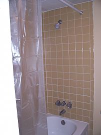 Cozy 1 Bedroom Condo Unit with Gorgeous Beach and Ocean Views in Daytona Beach, FL (Photo 6 of 11)