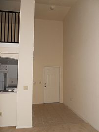 Excellent 2 BR, 2 BA Condo with Loft on Top Floor  in Lake Mary, FL (Photo 3 of 12)