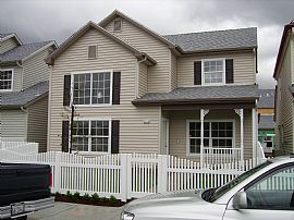 Newer 3 Bedroom House in  Downtown Bakersfield in Bakersfield, CA