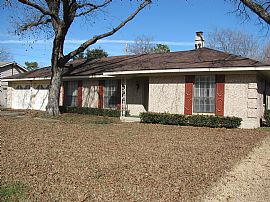 Quiet 3 BR, 2 BA, 2 CAR House - Love at First Sight in Fort Worth, TX