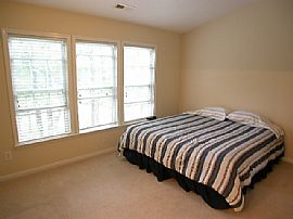 Beautiful 2 BR, 2.5 BA Townhome in Pinecrest in Raleigh, NC (Photo 2 of 9)