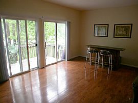 Beautiful 2 BR, 2.5 BA Townhome in Pinecrest in Raleigh, NC (Photo 7 of 9)
