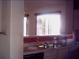 Nice 3 BR, 2 BA House - Half Mile From 2 Freeways in Phoenix, AZ (Photo 1 of 12)