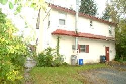 Clean 1 Bedroom Studio Apartment with Utilities Included in Saratoga Springs, NY (Photo 4 of 4)