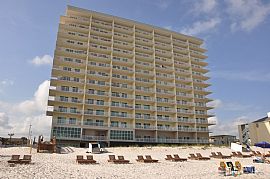 New Beachfront 2 Bedroom Condo, Weekly Or Monthly in Gulf Shores, AL (Photo 10 of 11)