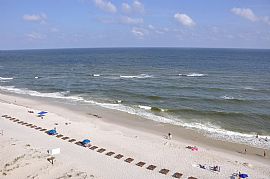 New Beachfront 2 Bedroom Condo, Weekly Or Monthly in Gulf Shores, AL (Photo 11 of 11)