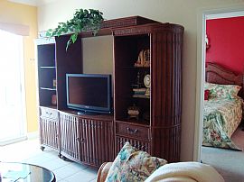 New Beachfront 2 Bedroom Condo, Weekly Or Monthly in Gulf Shores, AL (Photo 3 of 11)