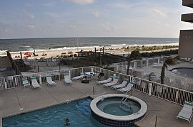 New Beachfront 2 Bedroom Condo, Weekly Or Monthly in Gulf Shores, AL (Photo 7 of 11)