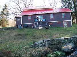 Charming 1800's Magical Country Farmhouse on 25 Acres in West Pittston, PA (Photo 5 of 12)