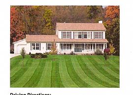 Spacious 4 Br, 2.5 Ba Home in The City of Green in Clinton, OH