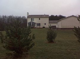 Spacious 4 Br, 2.5 Ba Home in The City of Green in Clinton, OH (Photo 9 of 10)