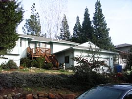 Great, Spacious 3 BR, 2 BA Home in Hidden Valley in Middletown, CA