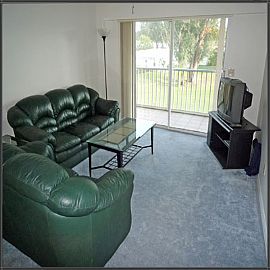 Spacious 2 Bedroom Condo with Golf Course View! in Seminole, FL (Photo 3 of 7)