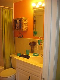 Excellent 2 Bedroom Condo in Tysons - Close to Major Roads in Mc Lean, VA (Photo 3 of 7)