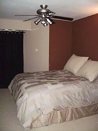 Immaculate 2 BR, 2.5 BA Townhouse an Entertainer's Delight in Westlake Village, CA (Photo 11 of 12)