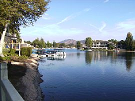 Immaculate 2 BR, 2.5 BA Townhouse an Entertainer's Delight in Westlake Village, CA (Photo 2 of 12)