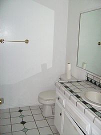 Spacious 2 BR, 2 BA Condo - Available Now! in Tustin, CA (Photo 10 of 12)