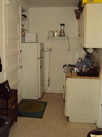 Spacious 1 Bedroom Studio in Prime Location! Available Now! in Chicago, IL (Photo 4 of 4)