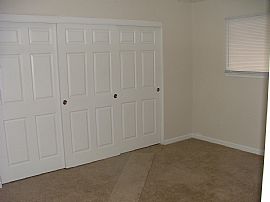  Nice 3 Bedroom Home South Natomas with Renovated Interior  in Sacramento, CA (Photo 3 of 4)