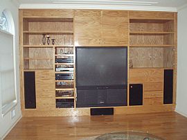 Beautiful  Colonial 5 BR, 2.5 BA Home with In-Ground Pool in Piscataway, NJ (Photo 2 of 6)