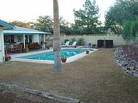 4 Bedroom Scottsdale Home Close to Fashion Sq, ASU and Freeways  in Scottsdale, AZ (Photo 10 of 12)