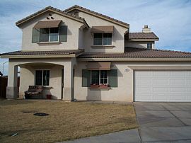 Nice 5 Bedroom Home in Quiet Cul-De-Sac in Imperial, CA