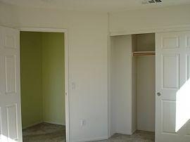 Beautiful 3 BR, 2 BA, 2 CAR Home - 1860 Sq.Ft. - Near Shopping in Pacoima, CA (Photo 2 of 6)