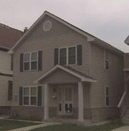 New 2 Bedroom Apartment in Lower Duplex in Great Location in West Allis, WI