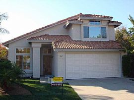 New and Spacious 3 Bedroom Home with Open Kitchen in Fallbrook, CA