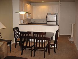 Cozy 1 Bedroom Condo with Attached Garage in Paradise Valley in Phoenix, AZ (Photo 2 of 12)