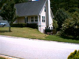 Nice 3 Beedroom, 2 car garage, big Yard, in Douglasville, GA