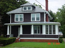 28 Park Ave. in Newport News, VA