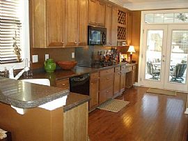 Stunning 3 BR, 3.5 BA Townhome with Old Southern Charm  in Pooler, GA (Photo 2 of 10)