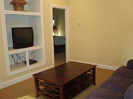 Stunning 3 BR, 3.5 BA Townhome with Old Southern Charm  in Pooler, GA (Photo 7 of 10)