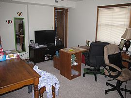 Beautiful 3 BR, 2 BA House in Very Safe Neighborhood! in Manhattan, KS (Photo 5 of 10)