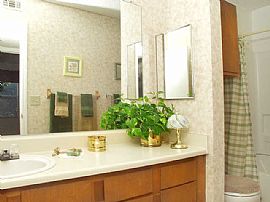 Moanalua Hillside 1 Bedroom Apartments that's Near Everywhere in Honolulu, HI (Photo 4 of 8)