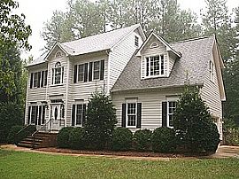Nice 3 BR, 2.5 BA House with Bonus Room  - Pool - 2.9 Acres in Bahama, NC