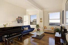 Fantastic 1 BR, 1.5 BA Apartment with Stunning River Views in Manhattan, NY