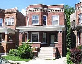 Move in Special $200 Off First Months Rent in Chicago, IL