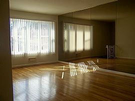 Newly Renovated 3 BR, 2 BA Home in like New Condition in Temple Hills, MD (Photo 3 of 4)