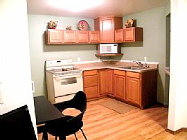 Fully Furnished 1 Bedroom Studio, Water and Mountain Views in Camano Island, WA (Photo 5 of 10)