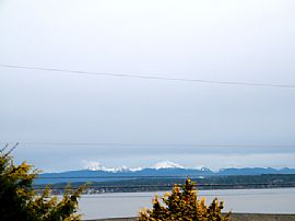 Fully Furnished 1 Bedroom Studio, Water and Mountain Views in Camano Island, WA (Photo 8 of 10)